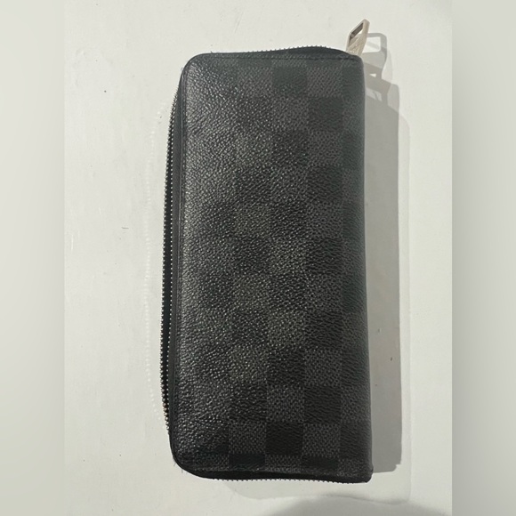 Louis Vuitton Man Damier Graphite Zippy Wallet Vertical - Picture 2 of 7